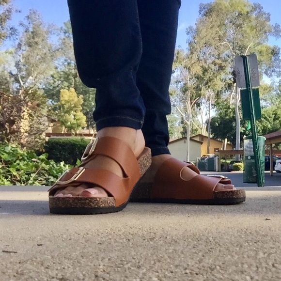 LAST 1❤️ TAN DOUBLE STRAP CORK SLIDE SANDALS - Picture 6 of 8